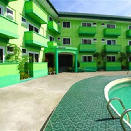 Green One Hotel Isla de Mactán Exterior foto