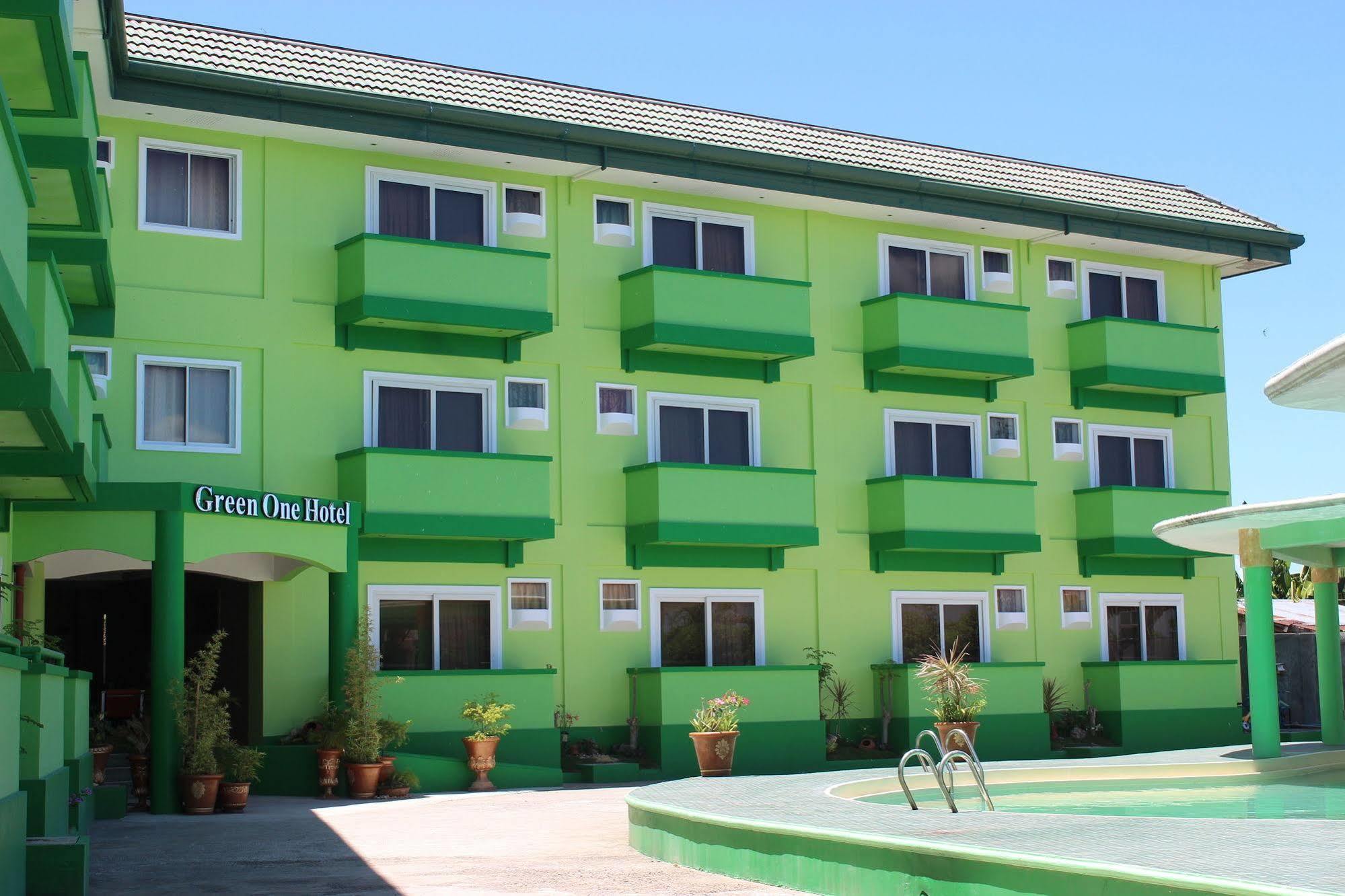 Green One Hotel Isla de Mactán Exterior foto